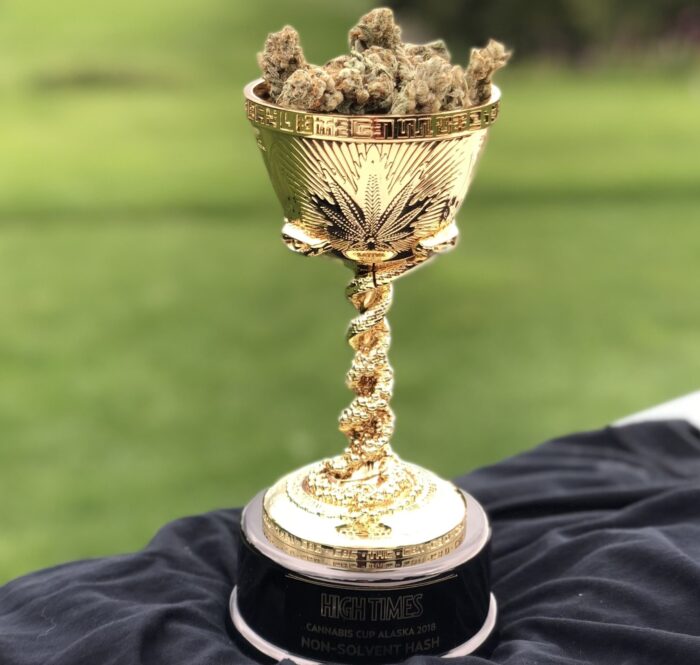 Cup cannabis