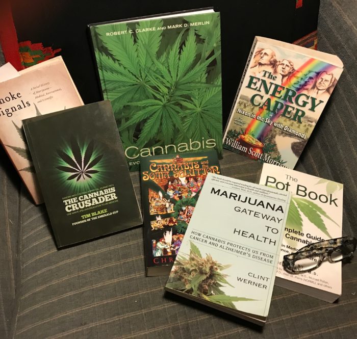 Libri guida cannabis